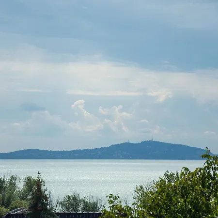 Pensión Cselling Udvarház Révfülöp