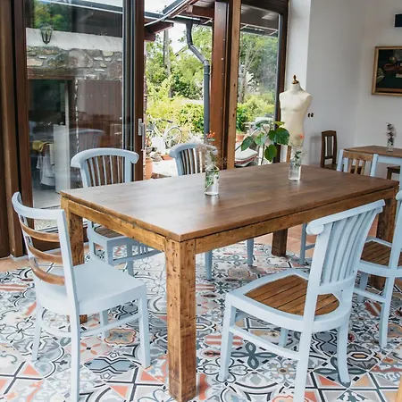 Cselling Udvarhaz Guest house