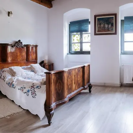 Cselling Udvarház 3* Révfülöp