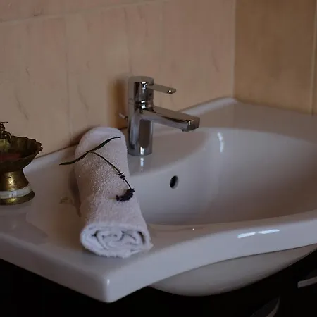 Cselling Udvarhaz Guest house *