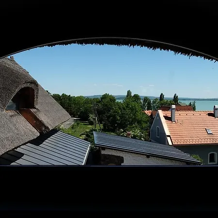 Cselling Udvarhaz Guest house