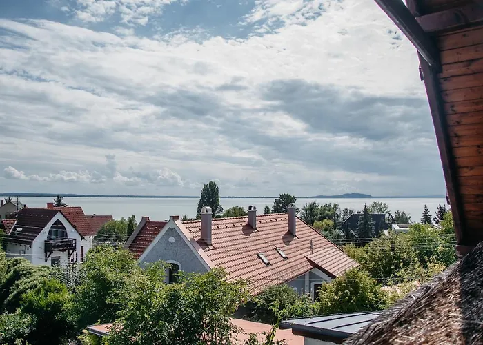 Cselling Udvarház 3* Révfülöp