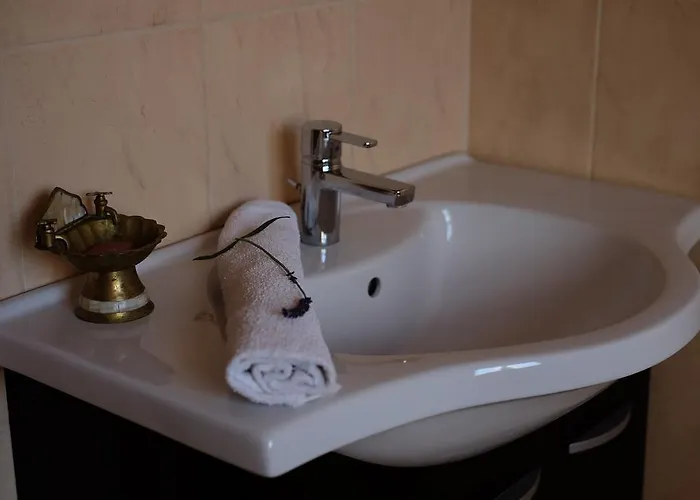 Cselling Udvarház Vendégház 3*